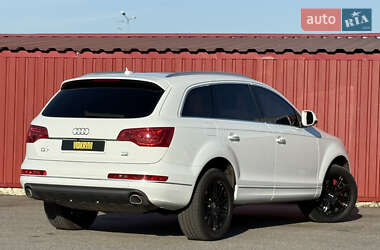 Внедорожник / Кроссовер Audi Q7 2014 в 
