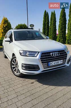 Позашляховик / Кросовер Audi Q7 2017 в Львові