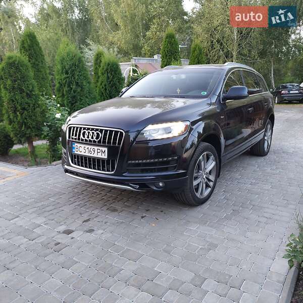 Внедорожник / Кроссовер Audi Q7 2012 в Луцке