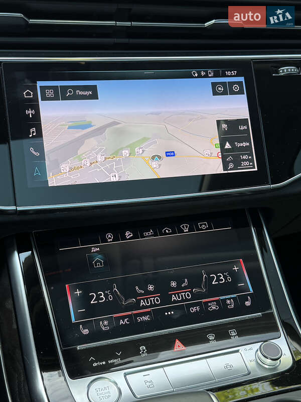 Позашляховик / Кросовер Audi Q7 2020 в Ужгороді