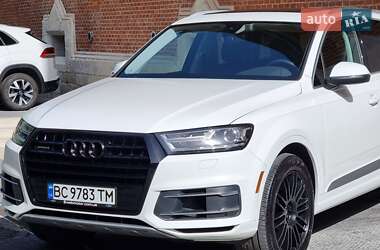 Внедорожник / Кроссовер Audi Q7 2018 в 
