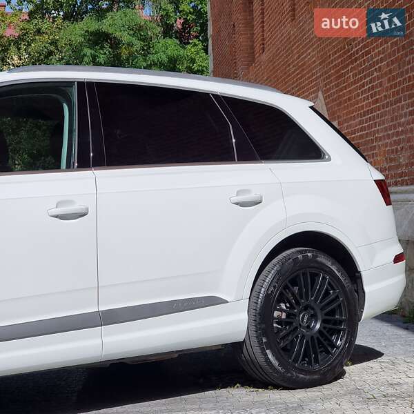 Внедорожник / Кроссовер Audi Q7 2018 в Львове