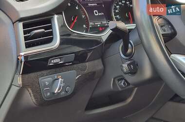 Внедорожник / Кроссовер Audi Q7 2018 в 