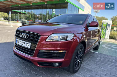Позашляховик / Кросовер Audi Q7 2009 в Києві