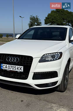 Внедорожник / Кроссовер Audi Q7 2014 в Черкассах