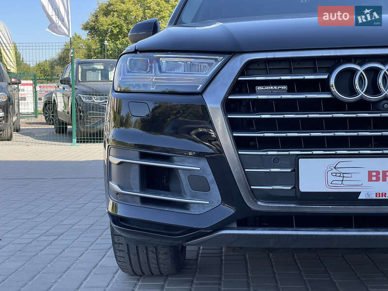 Внедорожник / Кроссовер Audi Q7 2015 в Бердичеве