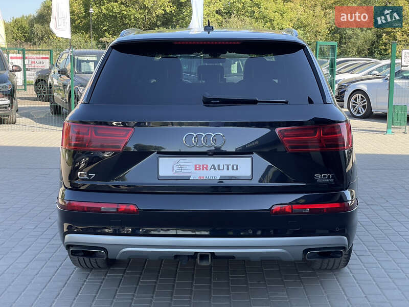 Внедорожник / Кроссовер Audi Q7 2015 в Бердичеве