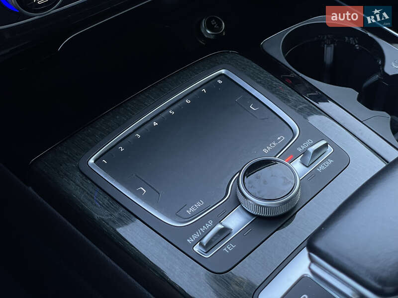 Внедорожник / Кроссовер Audi Q7 2015 в Бердичеве