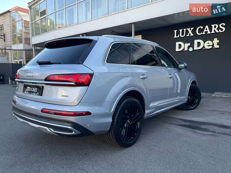 Внедорожник / Кроссовер Audi Q7 2019 в Киеве фото 33 Внедорожник / Кроссовер Audi Q7 2019 в Киеве