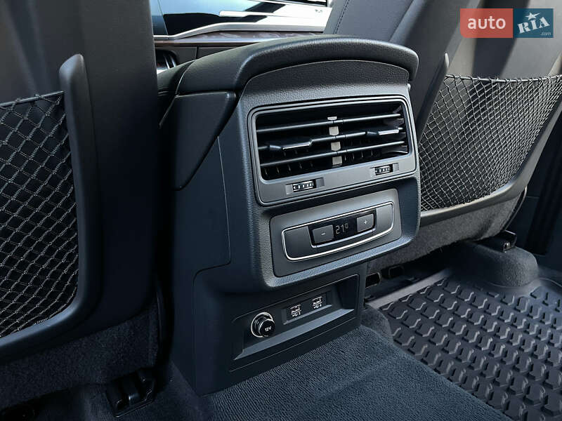 Внедорожник / Кроссовер Audi Q7 2019 в Киеве фото 59 Внедорожник / Кроссовер Audi Q7 2019 в Киеве
