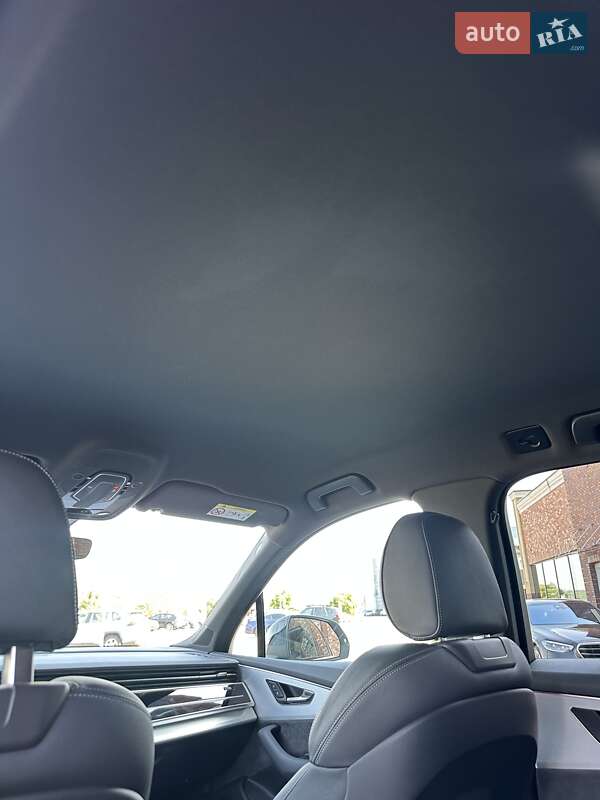 Позашляховик / Кросовер Audi Q7 2022 в Києві