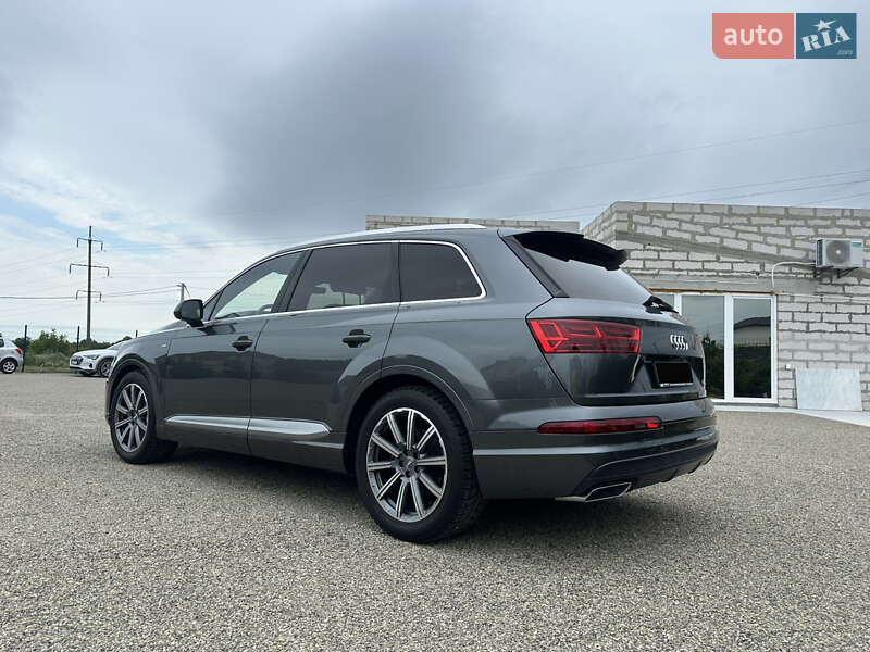Позашляховик / Кросовер Audi Q7 2018 в Тернополі фото 8 Позашляховик / Кросовер Audi Q7 2018 в Тернополі