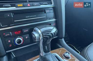 Позашляховик / Кросовер Audi Q7 2015 в 