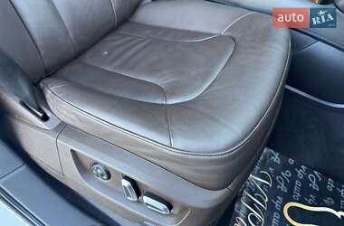 Позашляховик / Кросовер Audi Q7 2015 в 