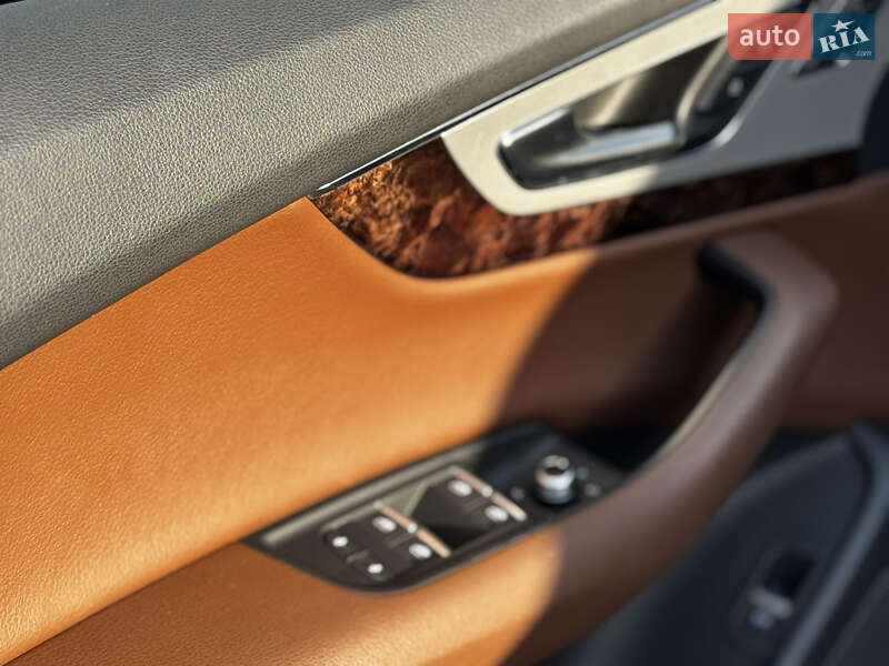 Позашляховик / Кросовер Audi Q7 2019 в Черкасах