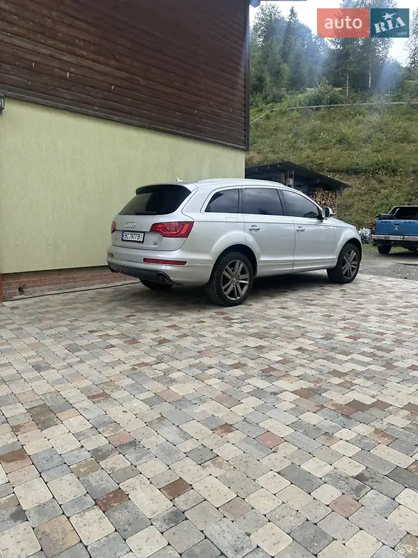 Audi Q7
