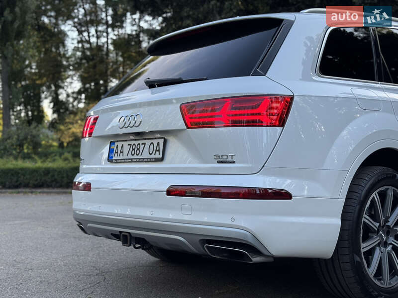 Позашляховик / Кросовер Audi Q7 2016 в Києві фото 23 Позашляховик / Кросовер Audi Q7 2016 в Києві