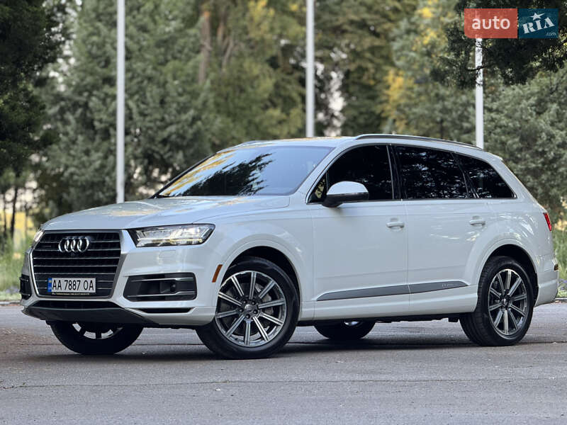 Позашляховик / Кросовер Audi Q7 2016 в Києві фото 37 Позашляховик / Кросовер Audi Q7 2016 в Києві