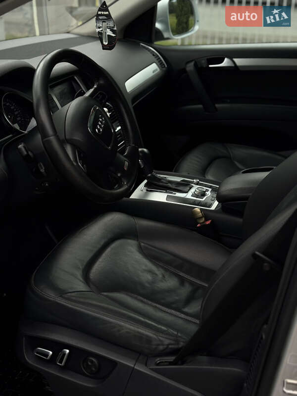 Позашляховик / Кросовер Audi Q7 2011 в Бучачі