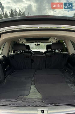 Внедорожник / Кроссовер Audi Q7 2011 в 