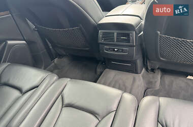 Позашляховик / Кросовер Audi Q7 2017 в 