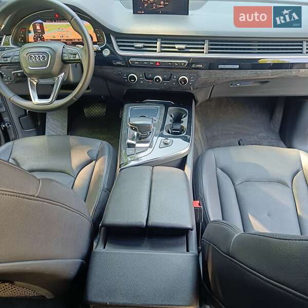 Внедорожник / Кроссовер Audi Q7 2017 в Дубно фото 12 Внедорожник / Кроссовер Audi Q7 2017 в Дубно