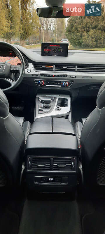 Внедорожник / Кроссовер Audi Q7 2016 в Ужгороде фото 8 Внедорожник / Кроссовер Audi Q7 2016 в Ужгороде