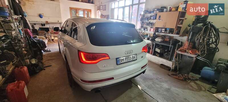 Внедорожник / Кроссовер Audi Q7 2013 в Сумах