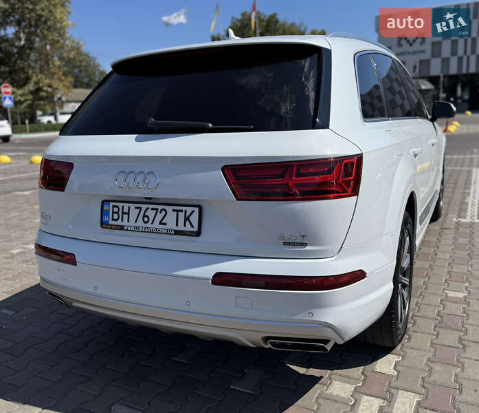 Внедорожник / Кроссовер Audi Q7 2016 в Одессе