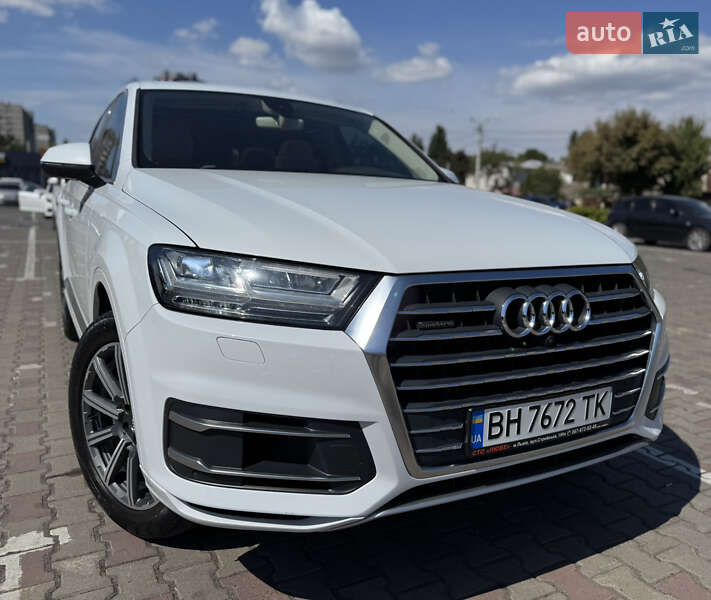 Внедорожник / Кроссовер Audi Q7 2016 в Одессе