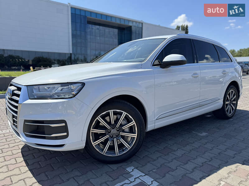 Внедорожник / Кроссовер Audi Q7 2016 в Одессе