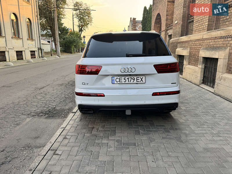Внедорожник / Кроссовер Audi Q7 2019 в Черновцах