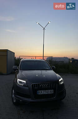 Позашляховик / Кросовер Audi Q7 2011 в 