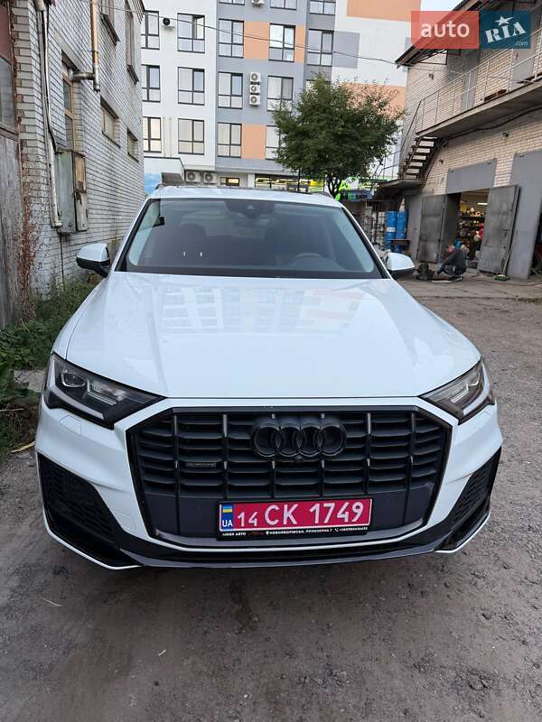 Внедорожник / Кроссовер Audi Q7 2020 в Львове