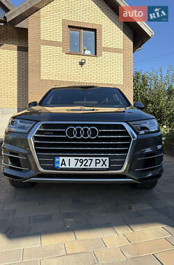 Внедорожник / Кроссовер Audi Q7 2018 в Буче