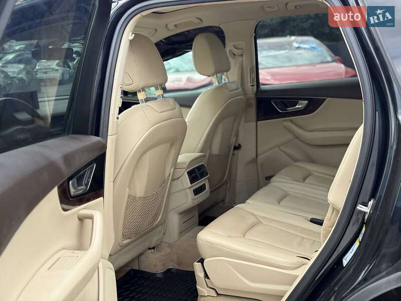 Позашляховик / Кросовер Audi Q7 2017 в Луцьку фото 8 Позашляховик / Кросовер Audi Q7 2017 в Луцьку
