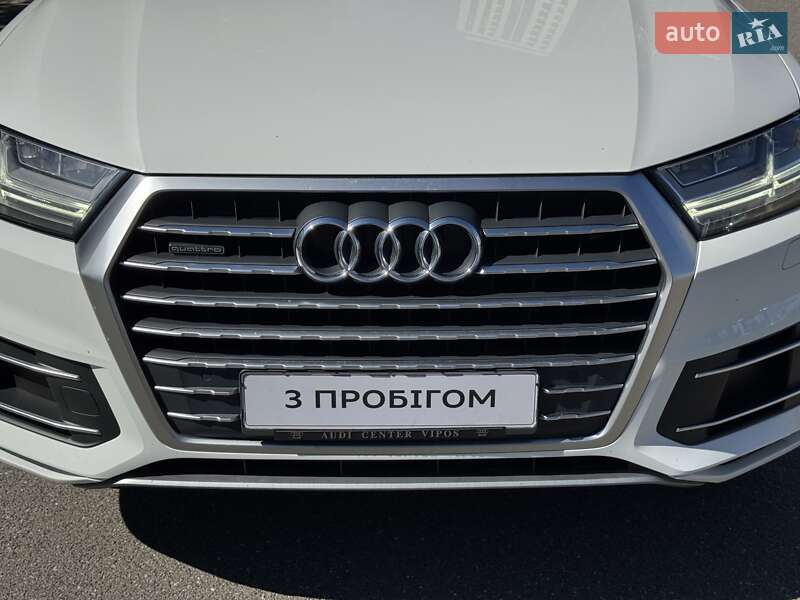 Внедорожник / Кроссовер Audi Q7 2018 в Киеве
