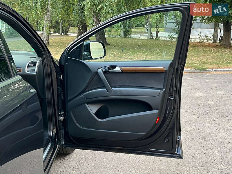 Внедорожник / Кроссовер Audi Q7 2013 в Ровно фото 12 Внедорожник / Кроссовер Audi Q7 2013 в Ровно