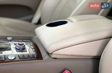 Внедорожник / Кроссовер Audi Q7 2013 в 