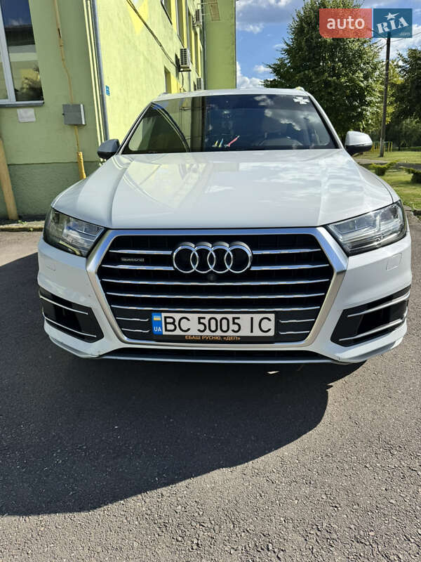 Позашляховик / Кросовер Audi Q7 2016 в Дрогобичі фото 4 Позашляховик / Кросовер Audi Q7 2016 в Дрогобичі