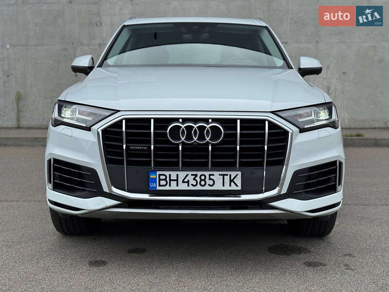 Внедорожник / Кроссовер Audi Q7 2022 в Киеве фото 5 Внедорожник / Кроссовер Audi Q7 2022 в Киеве