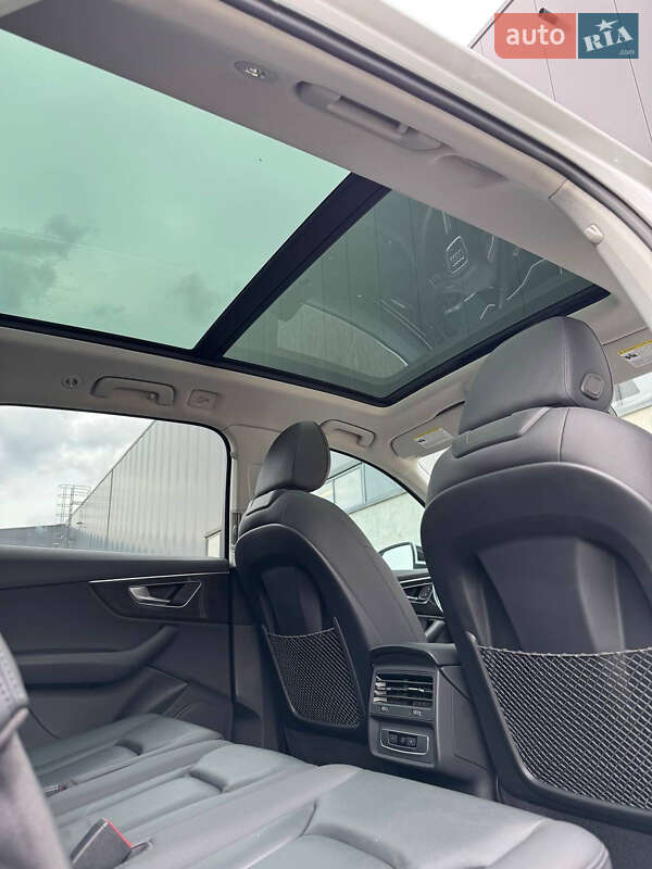 Внедорожник / Кроссовер Audi Q7 2022 в Киеве фото 23 Внедорожник / Кроссовер Audi Q7 2022 в Киеве