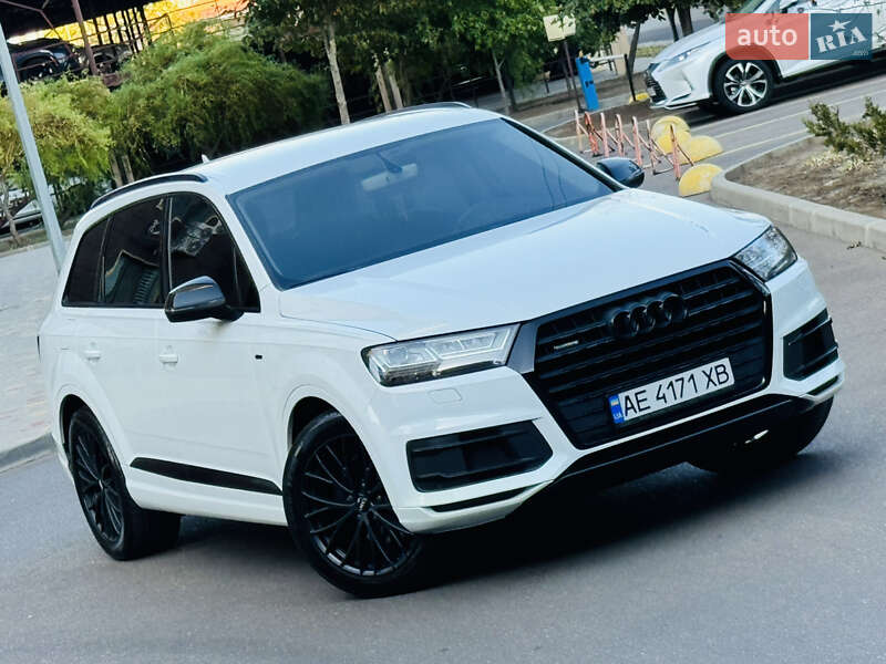 Внедорожник / Кроссовер Audi Q7 2016 в Одессе фото 6 Внедорожник / Кроссовер Audi Q7 2016 в Одессе