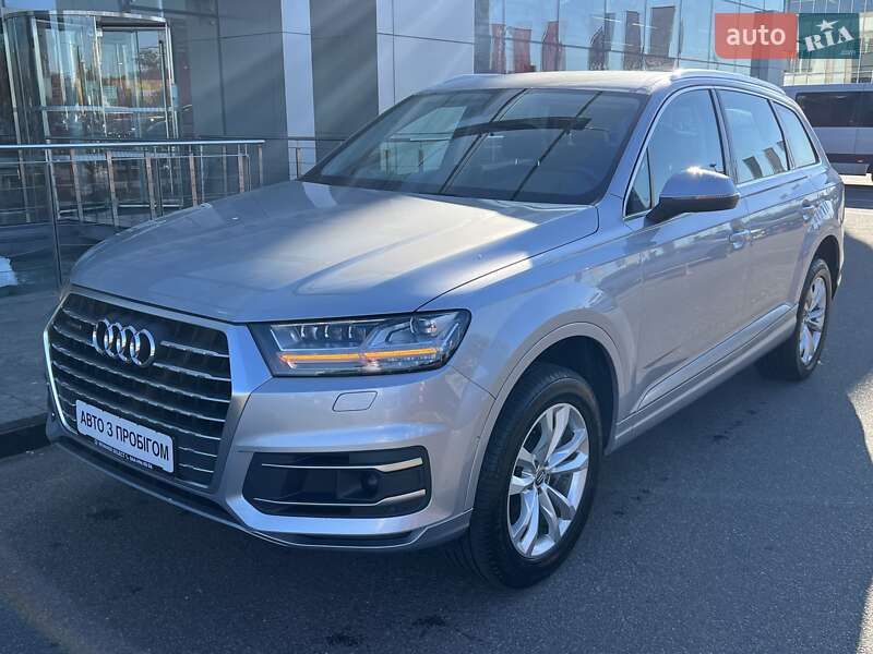 Позашляховик / Кросовер Audi Q7 2018 в Києві фото 3 Позашляховик / Кросовер Audi Q7 2018 в Києві