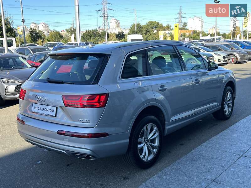 Позашляховик / Кросовер Audi Q7 2018 в Києві фото 6 Позашляховик / Кросовер Audi Q7 2018 в Києві