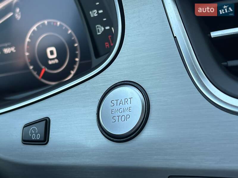 Позашляховик / Кросовер Audi Q7 2018 в Києві фото 33 Позашляховик / Кросовер Audi Q7 2018 в Києві