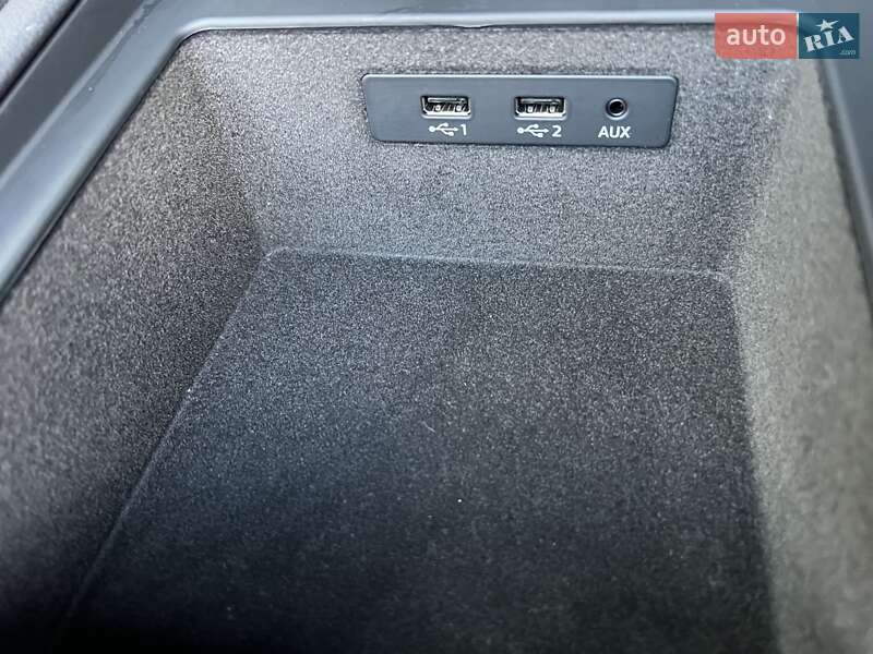 Позашляховик / Кросовер Audi Q7 2018 в Києві фото 49 Позашляховик / Кросовер Audi Q7 2018 в Києві