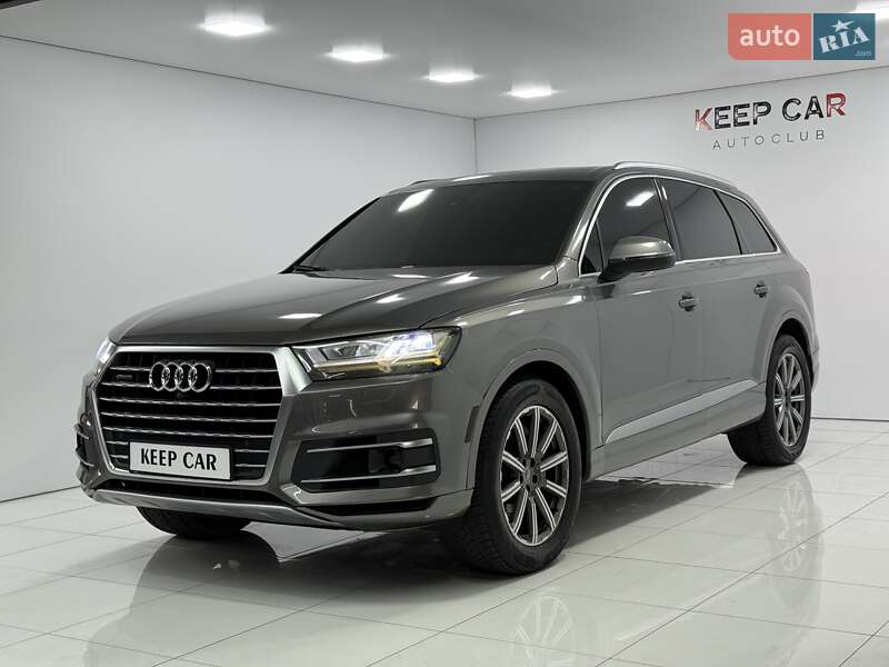 Позашляховик / Кросовер Audi Q7 2017 в Одесі