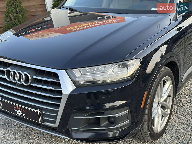 Позашляховик / Кросовер Audi Q7 2016 в Івано-Франківську