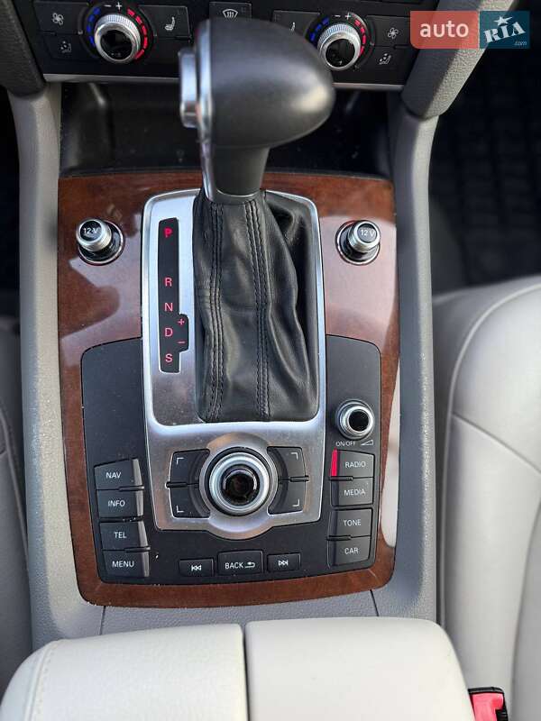 Внедорожник / Кроссовер Audi Q7 2012 в Тернополе